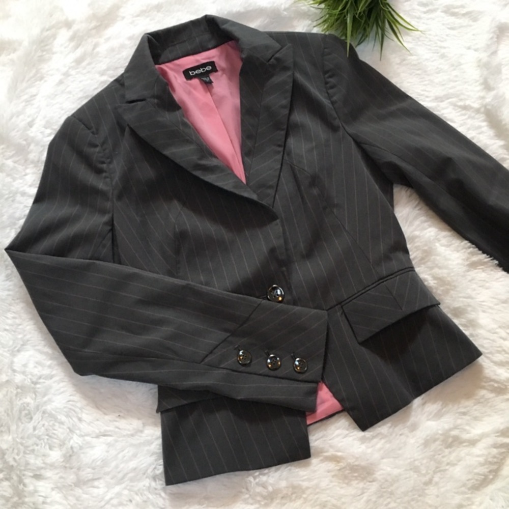 Size 4 Bebe Grey/Pink Pinstripe Blazer